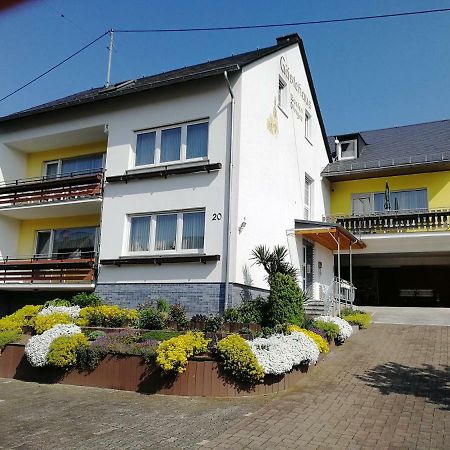 Gaestehaus Bausch Меринг Екстериор снимка