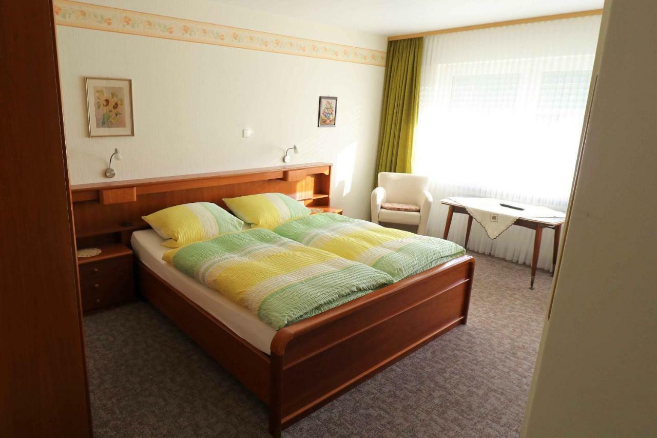 Gaestehaus Bausch Меринг Екстериор снимка